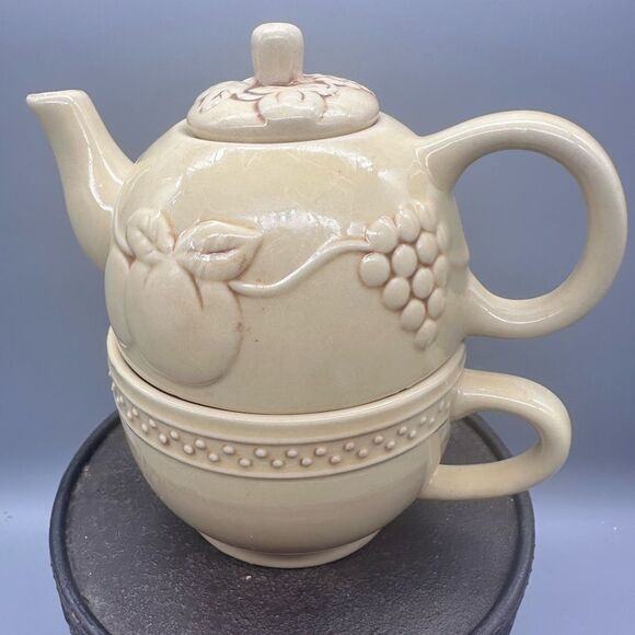 Stoneware teapot and cup combo - Picture 1 of 10